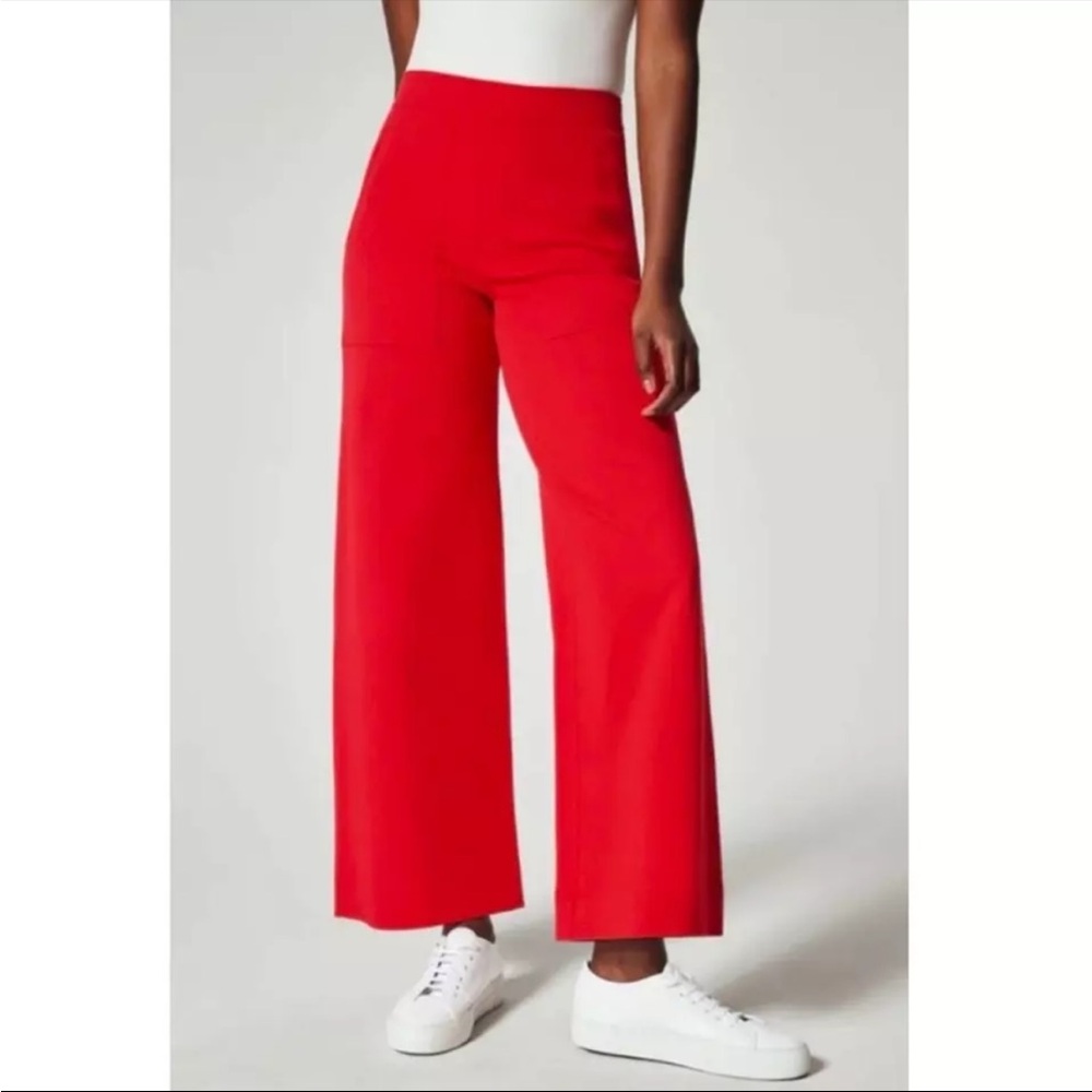 Spanx On-the-Go Wide Cropped Leg Pant Brand New with Tags - True Red Petite L